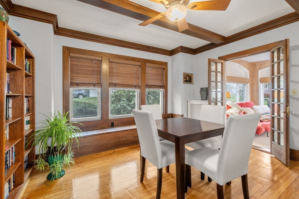 28 Maplewood Road Worcester, MA 01602 - Photo 7 of 39 Gallery Image 7