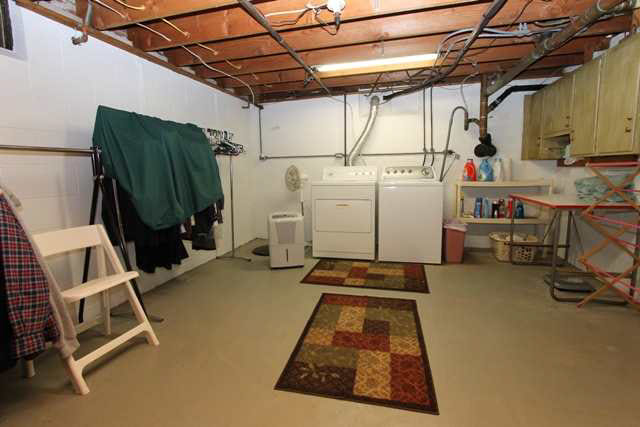 1831 Bashor Road Goshen, IN 46526 - Photo 18 of 25 Gallery Image 18