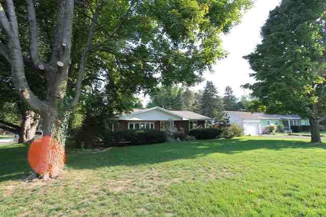 1831 Bashor Road Goshen, IN 46526 - Photo 3 of 25 Gallery Image 3