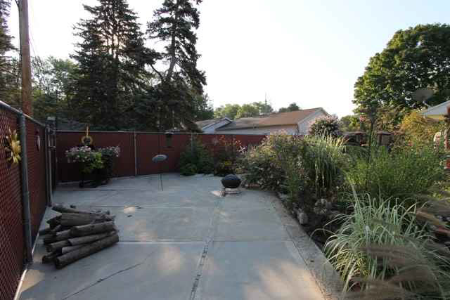 1831 Bashor Road Goshen, IN 46526 - Photo 23 of 25 Gallery Image 23