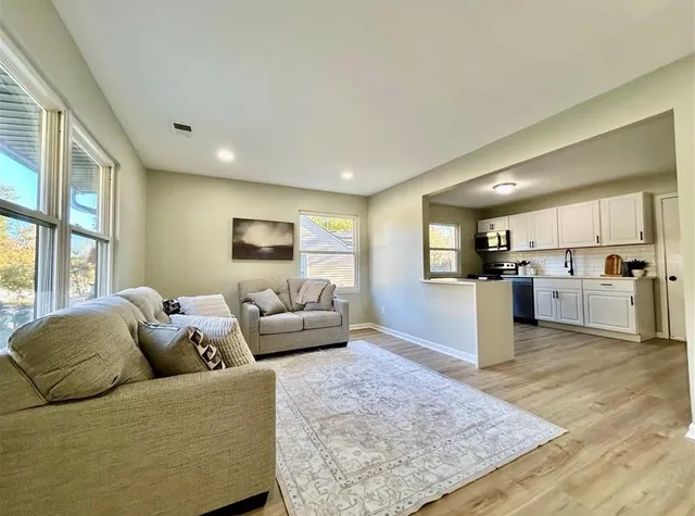 $177,000 | 2925 South 52 Street, Kansas City, KS 66106