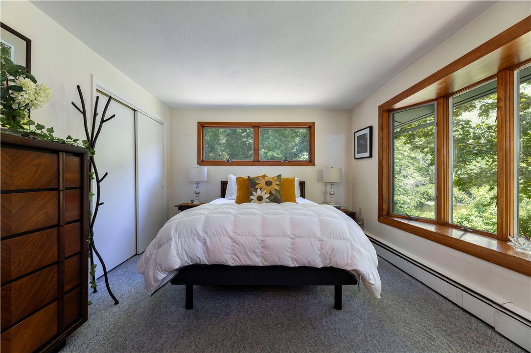 11 Guzeika Road North Kingstown, RI 02852 - Photo 17 of 48