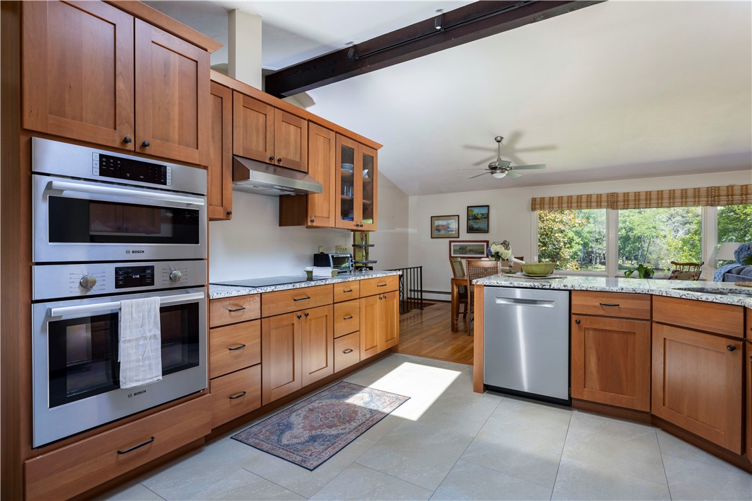 11 Guzeika Road North Kingstown, RI 02852 - Photo 2 of 48