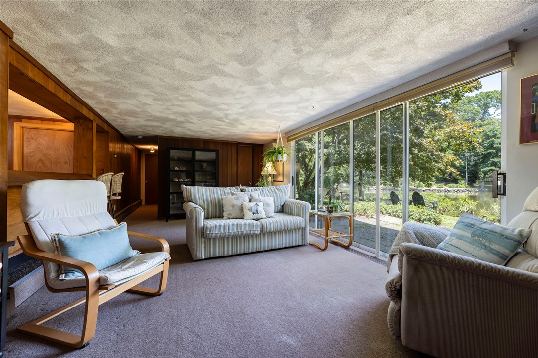 11 Guzeika Road North Kingstown, RI 02852 - Photo 27 of 48