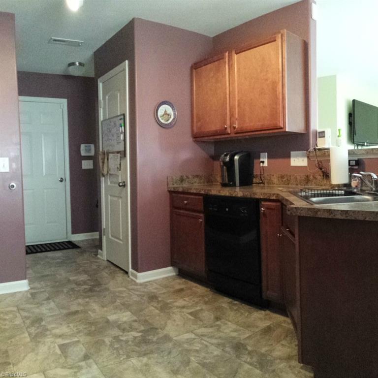 5211 Switchback Drive High Point, NC 27265 - Photo 8 of 15 Gallery Image 8