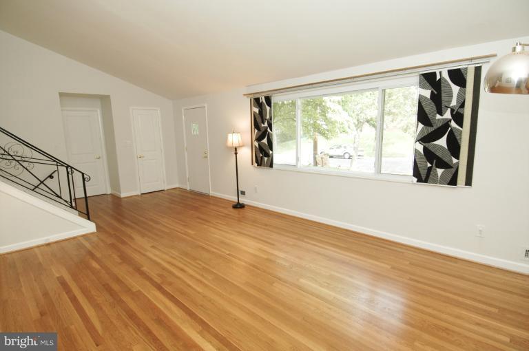 3507 Kayson Street Silver Spring, MD 20906 - Photo 1 of 24 Living Room
