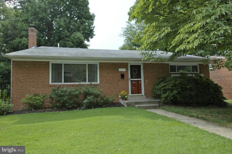 3507 Kayson Street Silver Spring, MD 20906 - Photo 14 of 24 Exterior (Front)