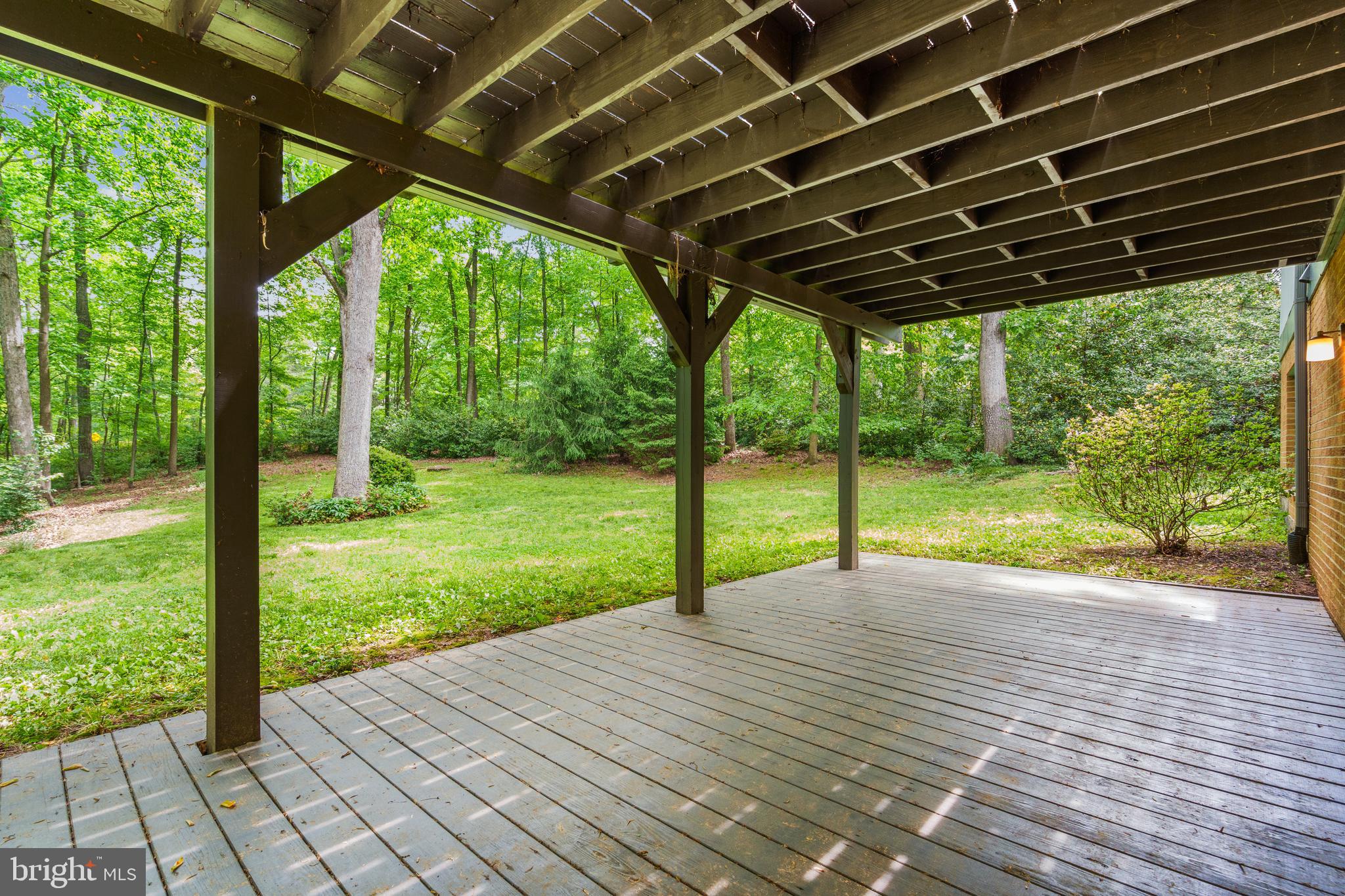 11208 Wedge Drive Reston, VA 20190 - Photo 37 of 43