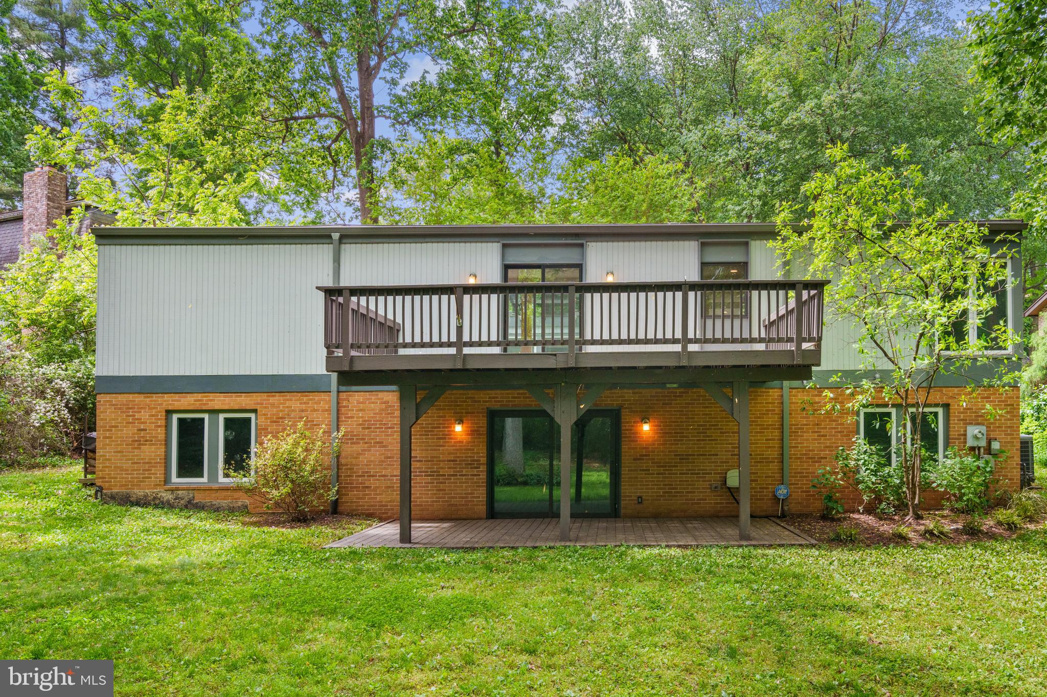 11208 Wedge Drive Reston, VA 20190 - Photo 40 of 43