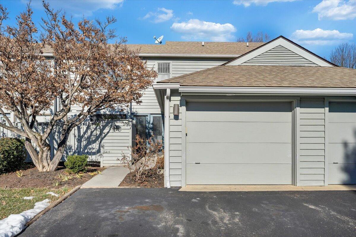2432 Post Oak Road Salem, VA 24153 - Photo 31 of 32 1 Car Garage