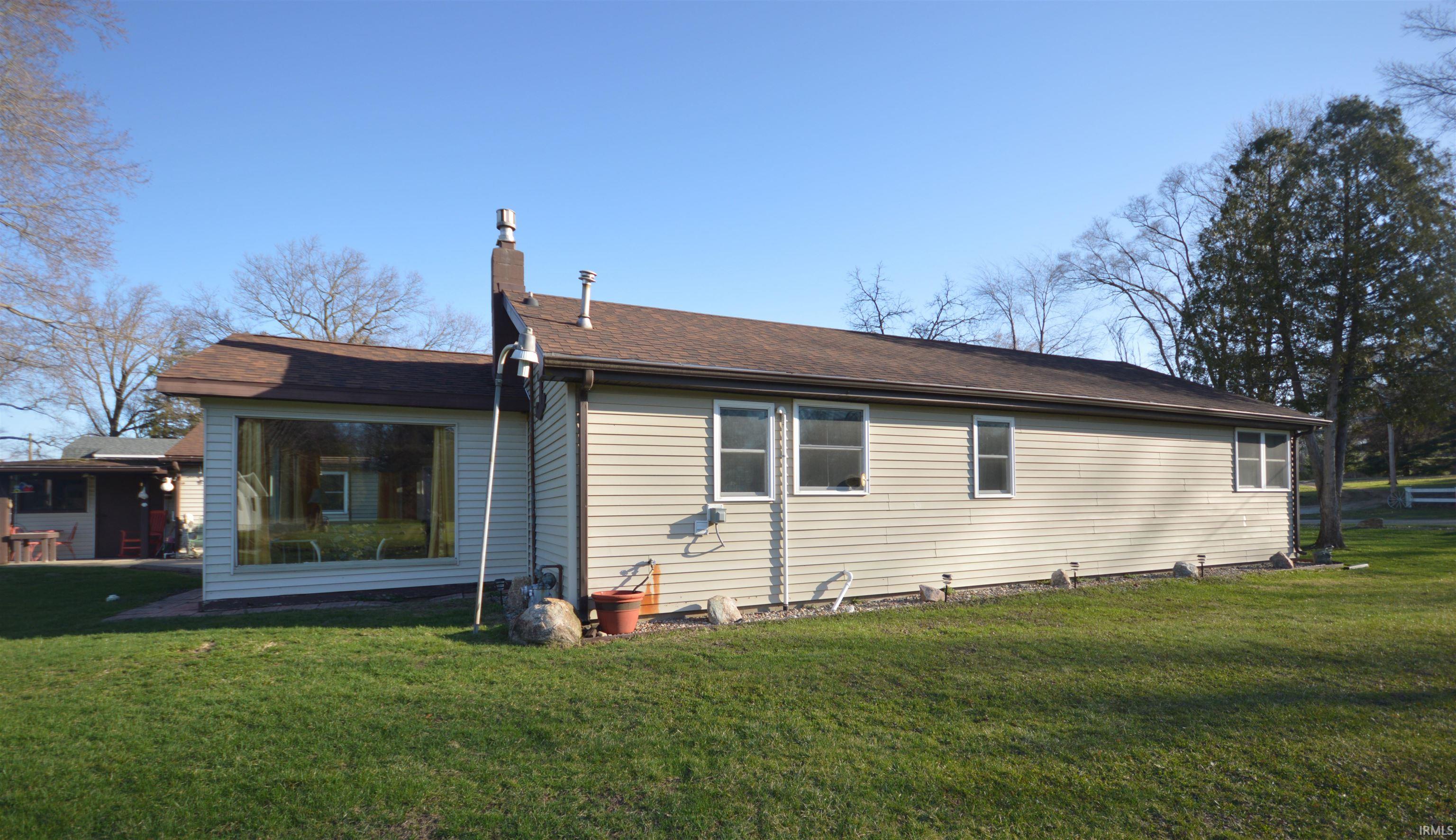 4669 North Underwood Road Walkerton, IN 46574 - Photo 3 of 22