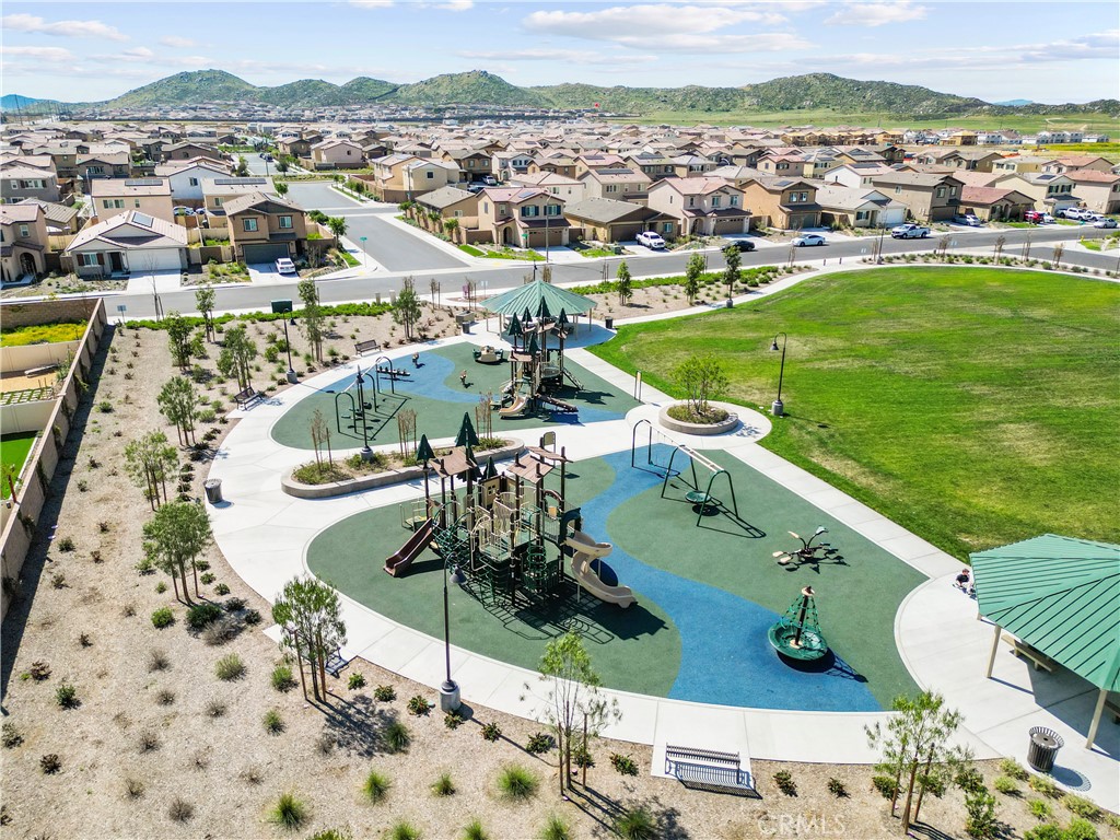 28395 Matador Road Winchester, CA 92596 - Photo 56 of 56 a view of a city from a terrace