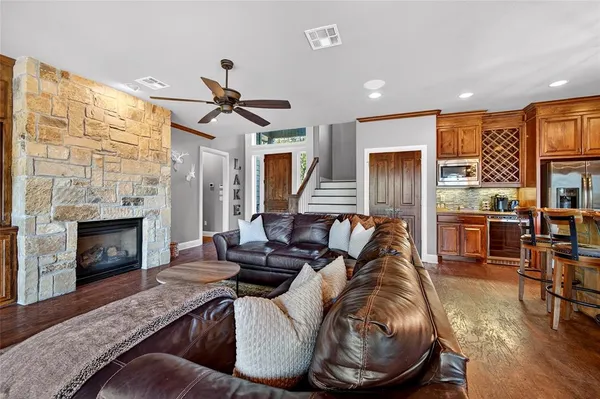 $1,175,000 | 315 Homesite Road, Pottsboro, TX 75076