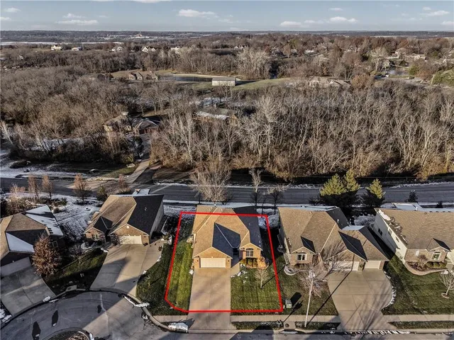 $450,000 | 22114 East 33rd Terrace Court South, Blue Springs, MO 64015