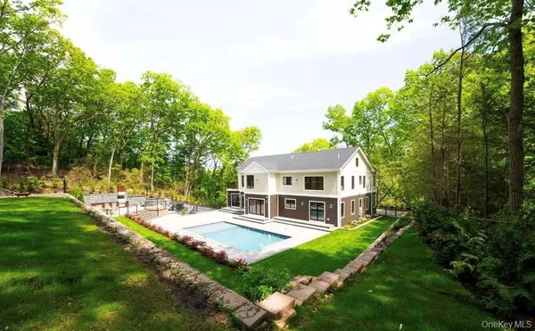 $30,000 | 156 Sugar Toms Lane, East Norwich, NY 11732