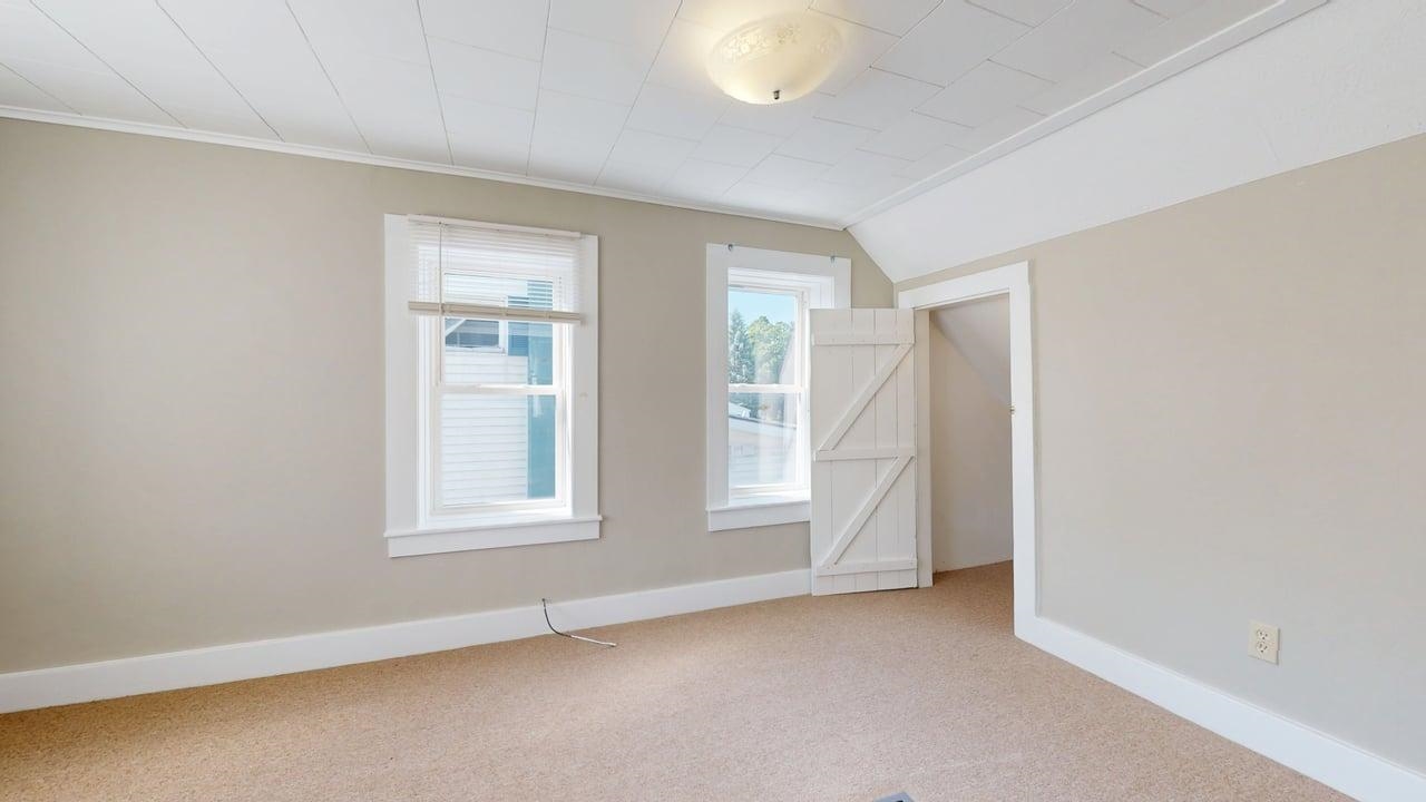 22 Liberty Street Swanton, VT 05488 - Photo 25 of 47