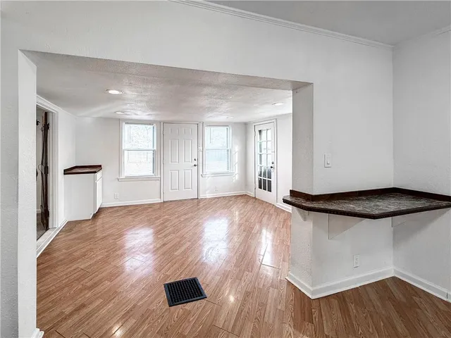 $225,000 | 11224 East Peery Street, Independence, MO 64054