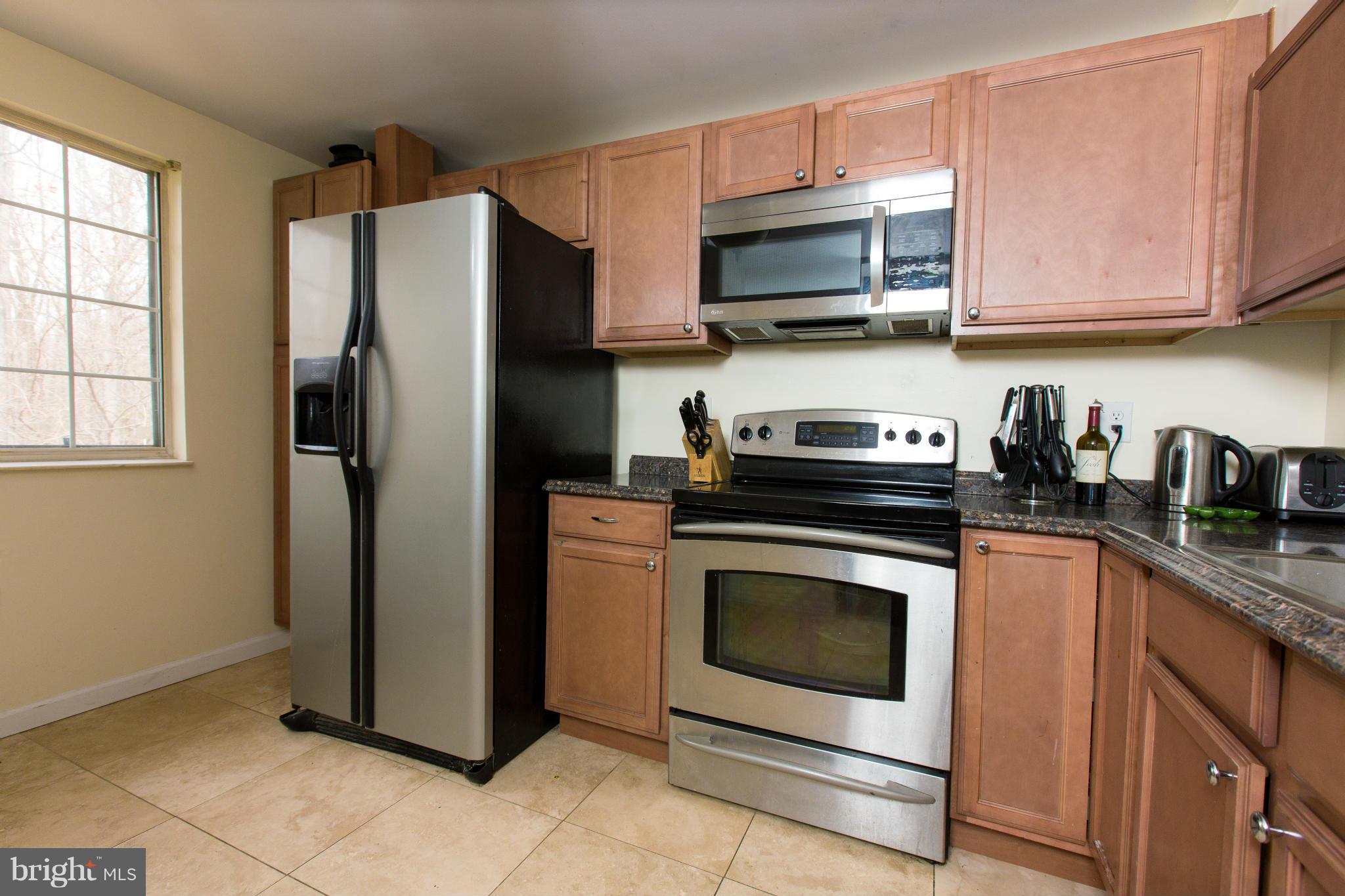 6212 Hillside Road Springfield, VA 22152 - Photo 11 of 27 Kitchen