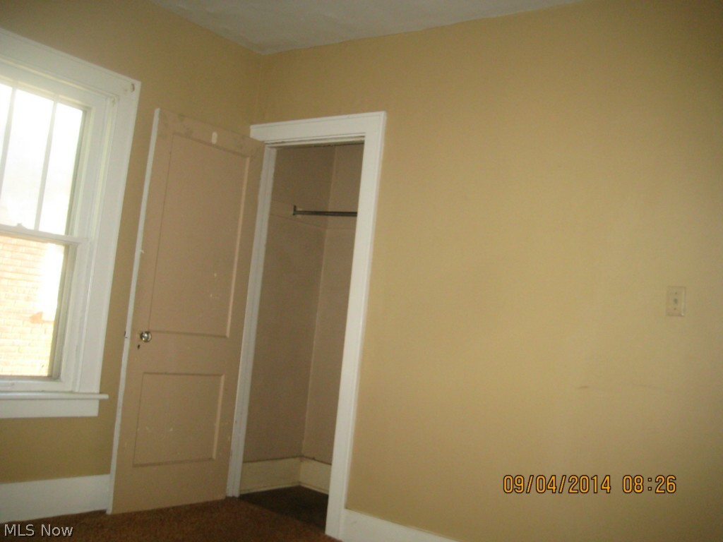 864 Aberdeen Street Akron, OH 44310 - Photo 8 of 14