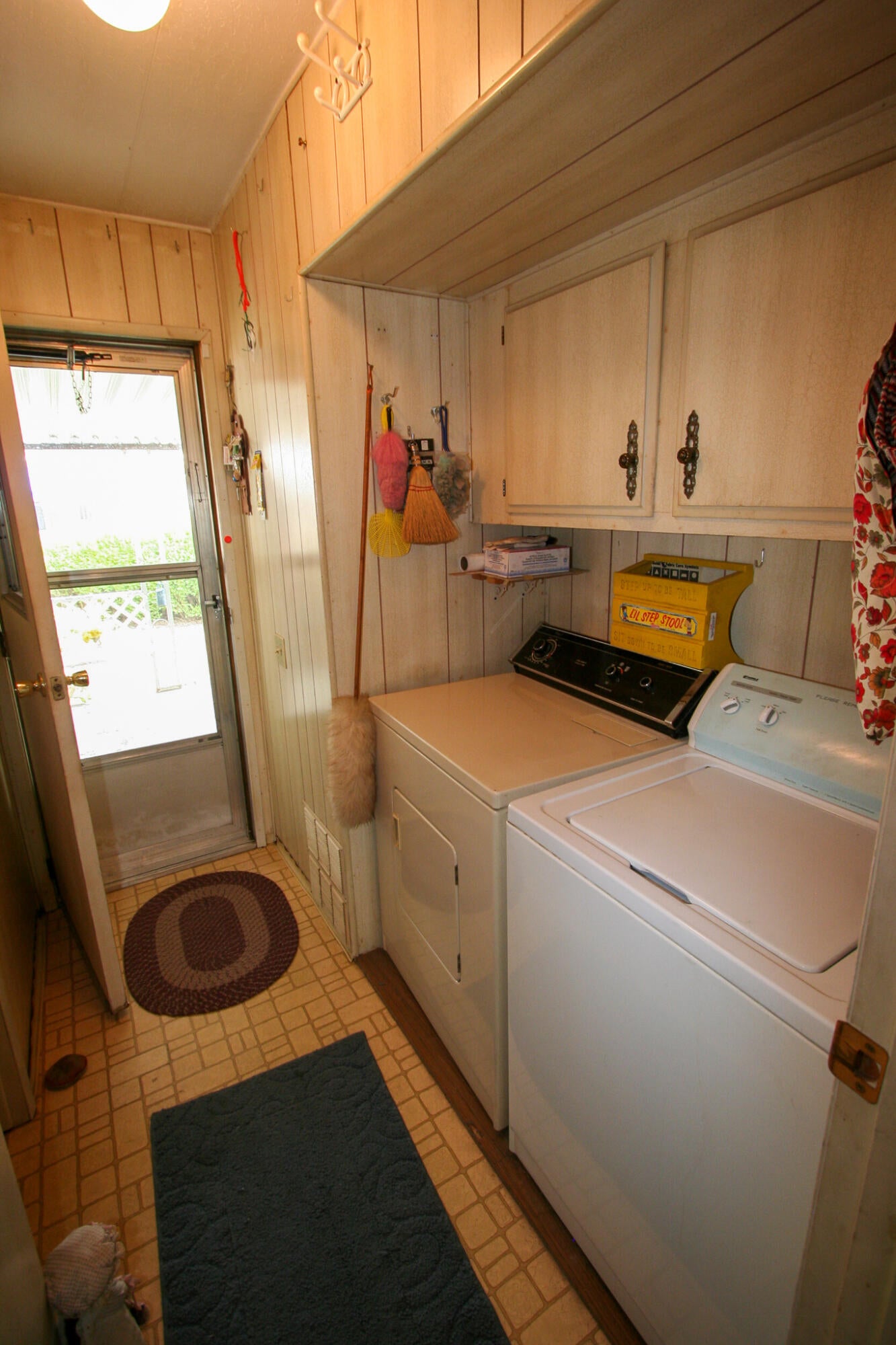 7105 Ruth Court Klamath Falls, OR 97603 - Photo 3 of 39 IMG_1436