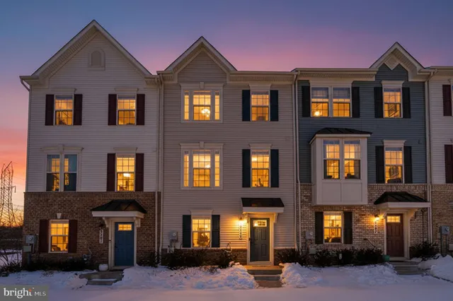 $529,999 | 9599 Tall Oaks Road, Montgomery Village, MD 20886