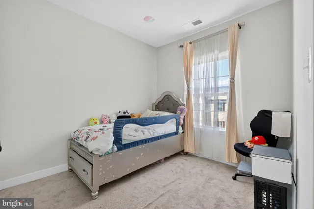 $529,999 | 9599 Tall Oaks Road, Montgomery Village, MD 20886