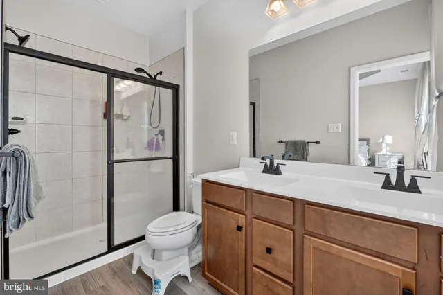 $529,999 | 9599 Tall Oaks Road, Montgomery Village, MD 20886