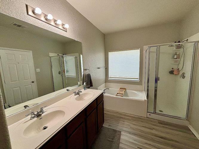 104 Steer Lane Cibolo, TX 78108 - Photo 8 of 9