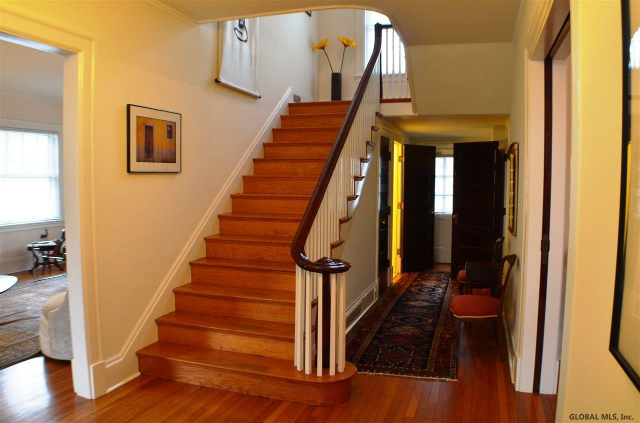 1189 Lowell Road Schenectady, NY 12308 - Photo 3 of 25 Photo 3