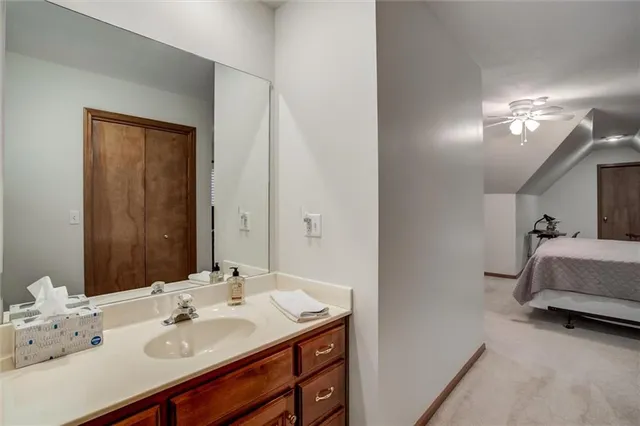 $635,000 | 610 Willow Lane, Ottawa, KS 66067