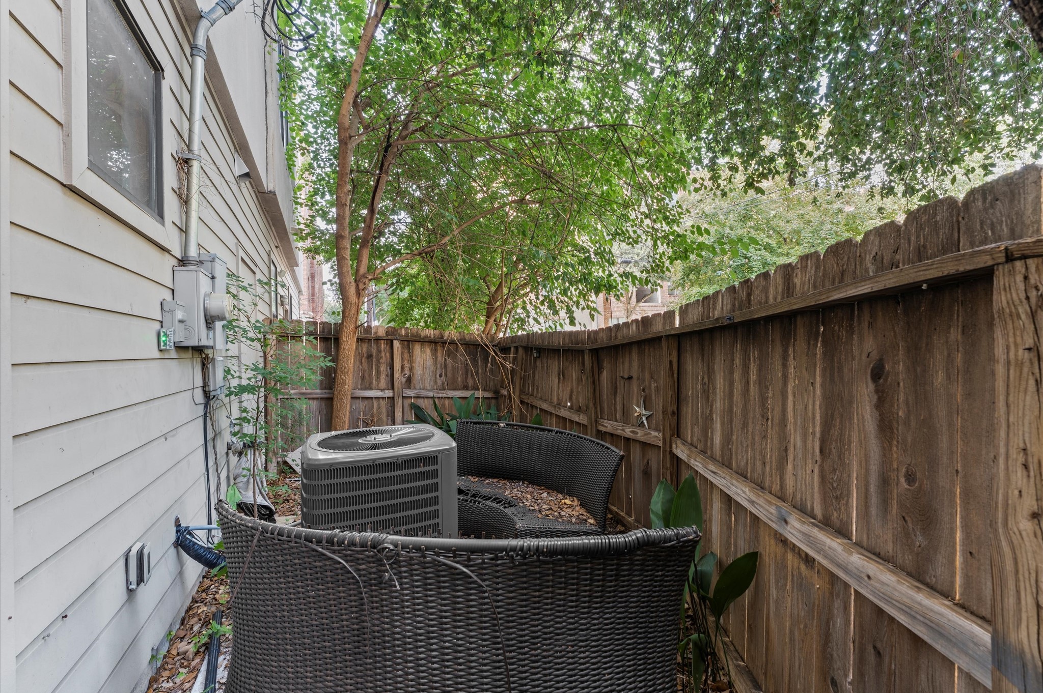 730 Ruthven Street Houston, TX 77019 - Photo 25 of 36