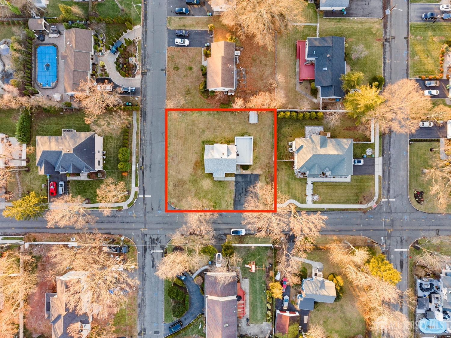973 Ellis Parkway Edison, NJ 08820 - Photo 2 of 34