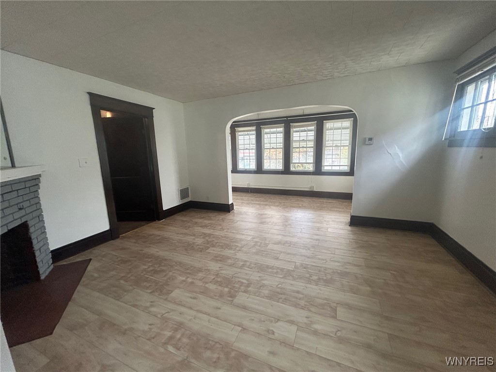 155 Colvin Avenue Buffalo, NY 14216 - Photo 3 of 11