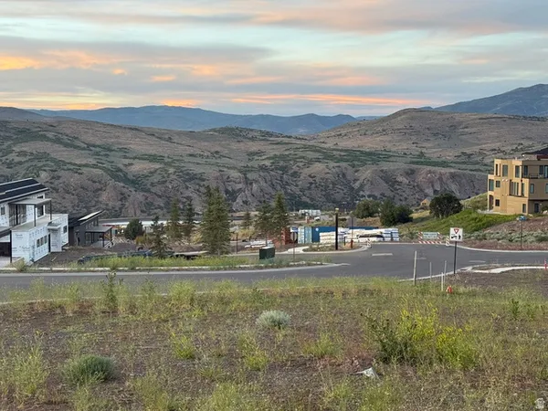 $395,000 | 3923 East Harris Way, Unit 154, Heber City, UT 84036