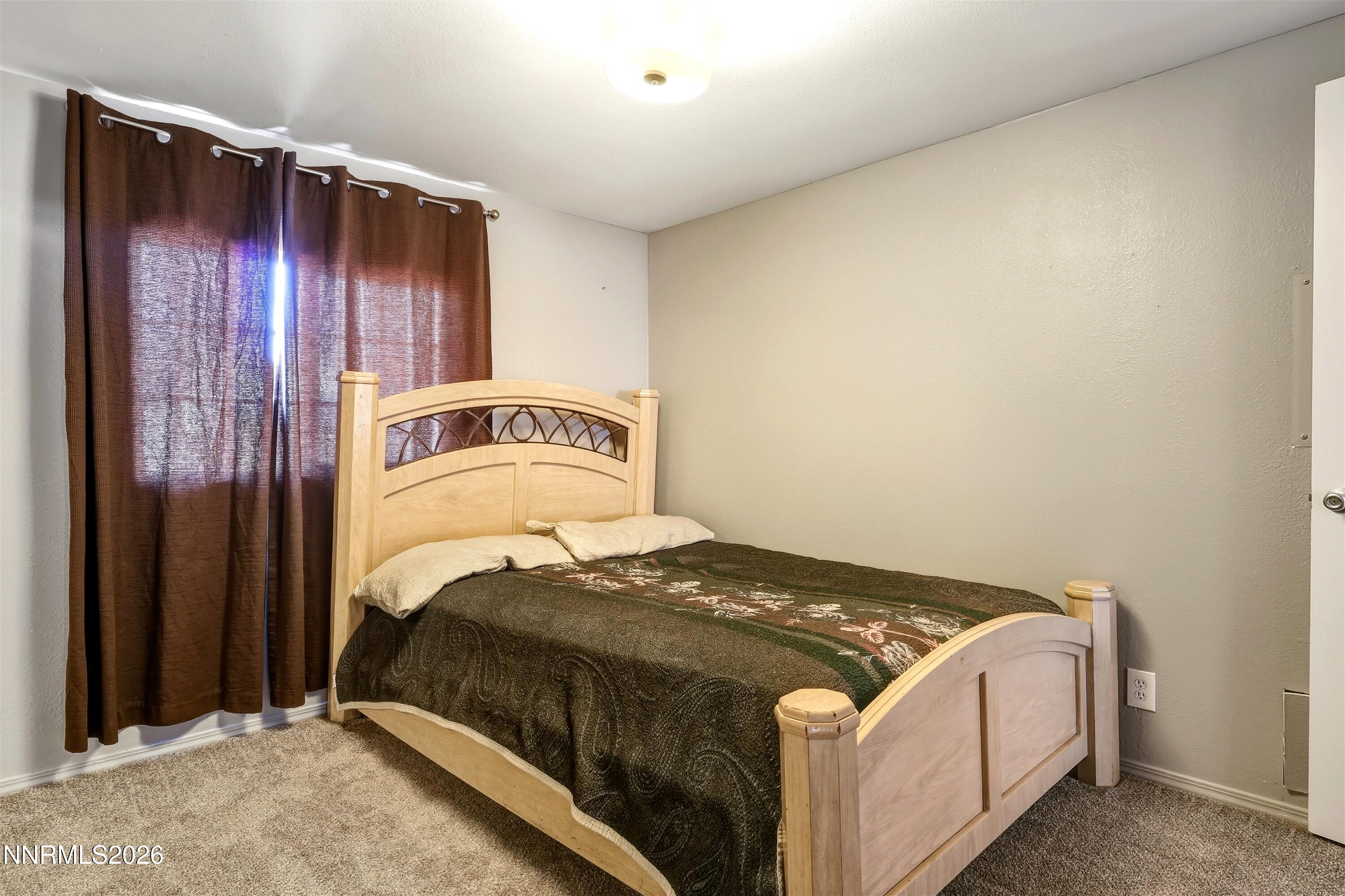 135 Staci Way Sun Valley, NV 89433 - Photo 26 of 41 ae1ffbc8-0a0f-4bd4-9d38-ac9d7e3e3d15