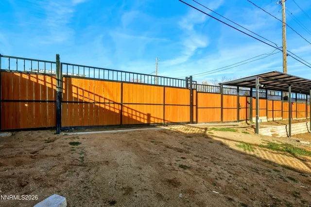 $414,900 | 135 Staci Way, Sun Valley, NV 89433