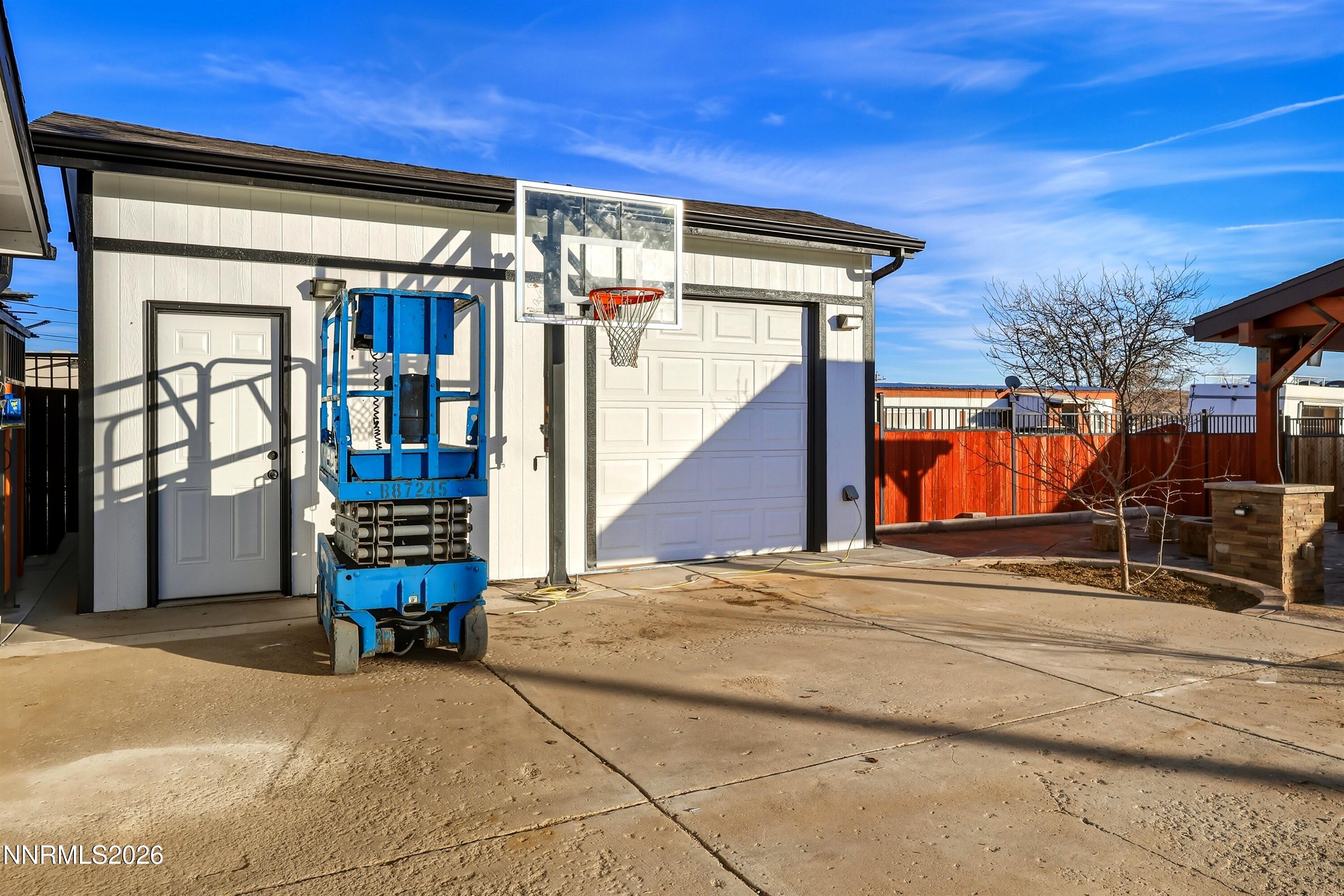 135 Staci Way Sun Valley, NV 89433 - Photo 6 of 41 78c04a72-6720-4463-837d-6319332060ae