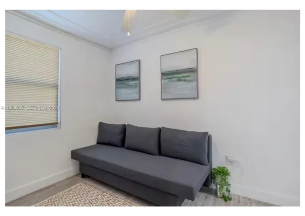 $1,800 | 501 North 24th Avenue, Unit 3, Hollywood, FL 33020