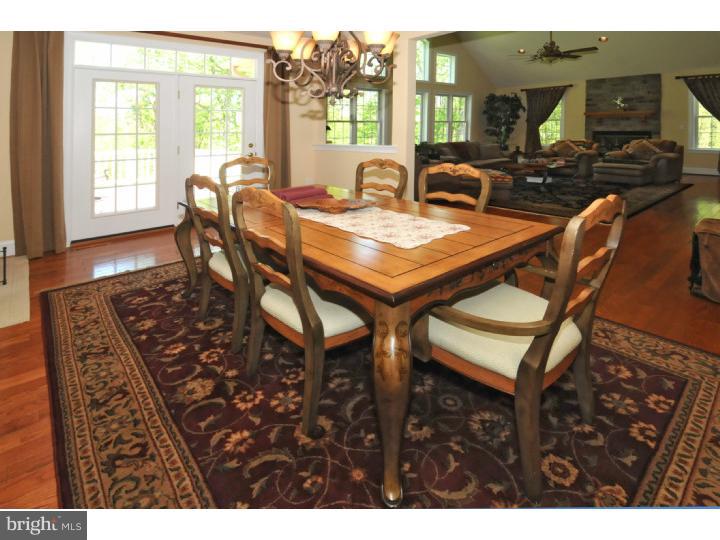 Breakfast Room