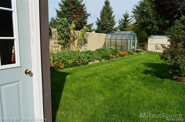 47061 Barbara Road Macomb, MI 48044 - Photo 19 of 19 19.jpg
