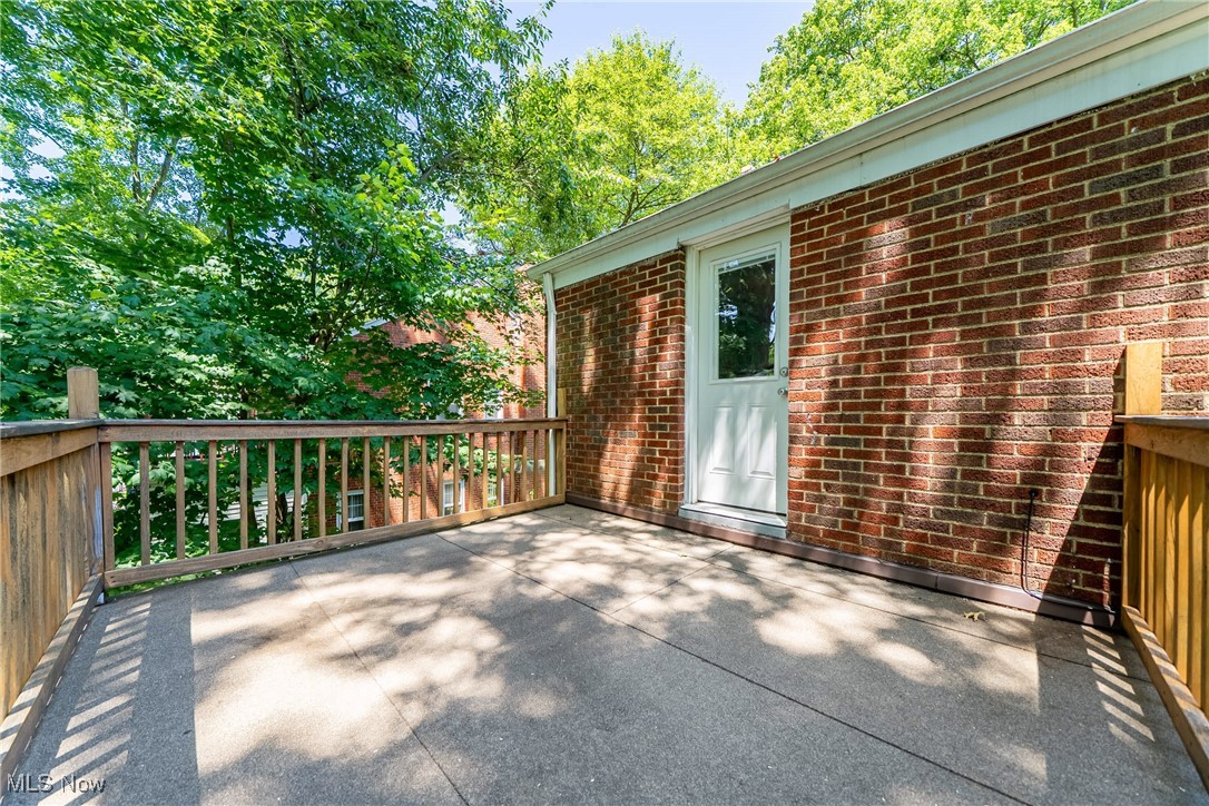 3684 Fenley Road Cleveland Heights, OH 44121 - Photo 32 of 38 View of patio