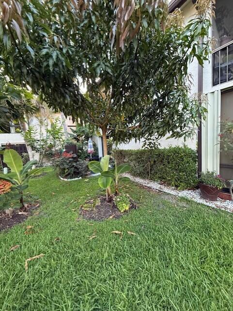 21820 Cypress Circle, Unit 25E Boca Raton, FL 33433 - Photo 10 of 11 mena
