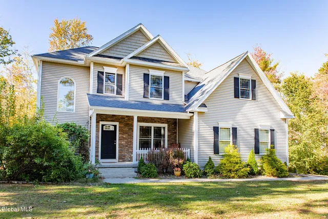 $699,900 | 2237 Highway 50, Saratoga Springs, NY 12866