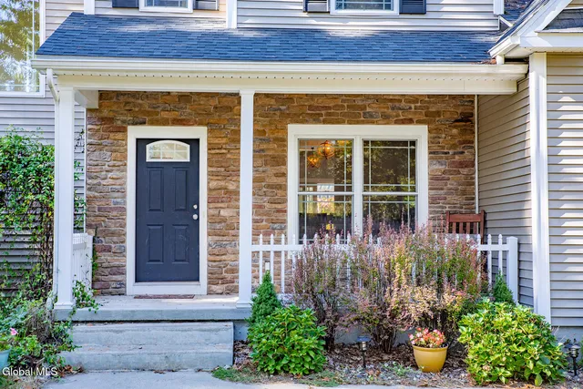 $699,900 | 2237 Highway 50, Saratoga Springs, NY 12866