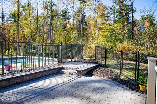 $699,900 | 2237 Highway 50, Saratoga Springs, NY 12866