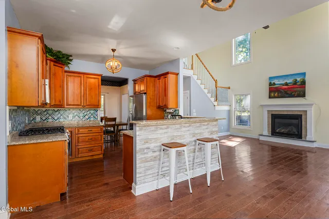 $699,900 | 2237 Highway 50, Saratoga Springs, NY 12866