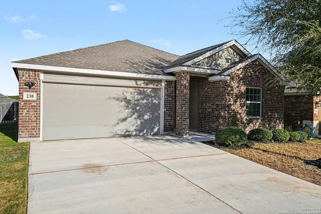 $290,000 | 238 Holland Park, Schertz, TX 78108