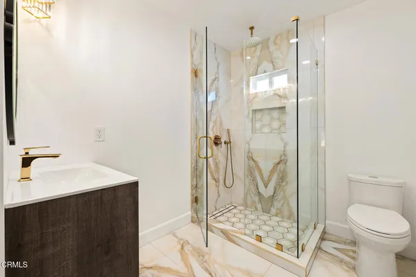 a view of an outdoor space