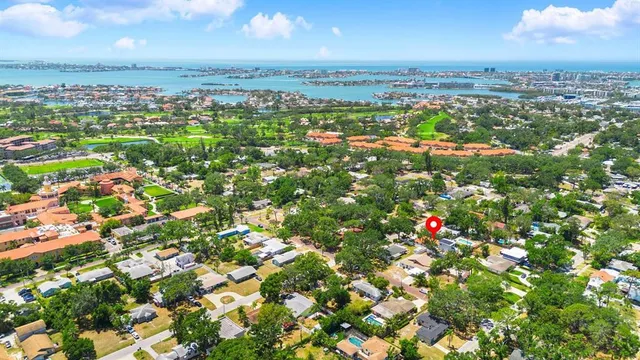 $999,000 | 6213 12th Avenue South, Gulfport, FL 33707