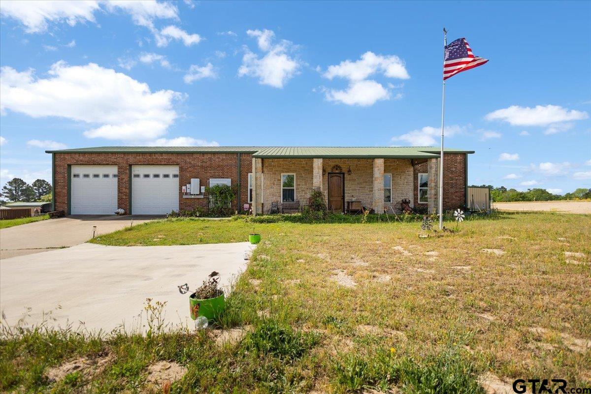 15515 County Road 434 Lindale, TX 75771 - Photo 45 of 46 a front view of house with yard